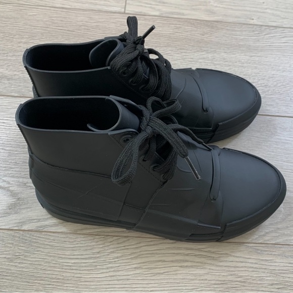 Melissa Black Crew High Top Sneakers - Picture 4 of 12